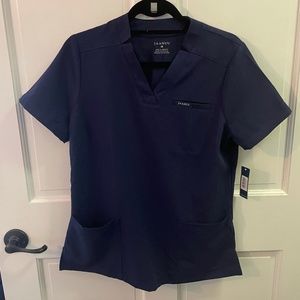 Jaanuu Women's Relaxed 3-Pocket Top